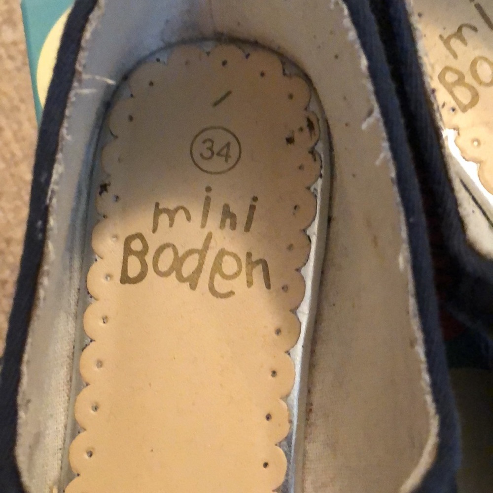 Mini Boden Soarkly T Bar Flats 34 - Picture 2 of 7